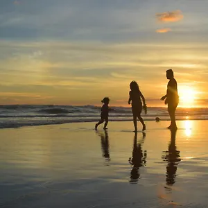 Stanley Home-free Parking & Self Check-in Holiday home